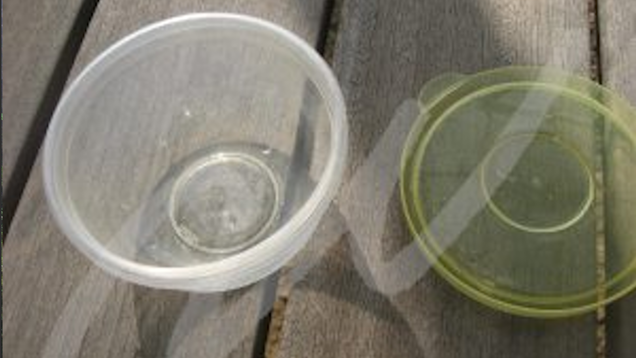 プラスチック容器の匂い取り実験